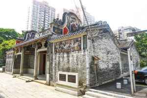 位于塔坡公园附近的鸿胜馆，是佛山现存历史最悠久的武馆。
